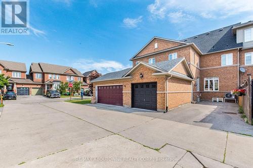5550 Tenth Line W, Mississauga, ON - Outdoor