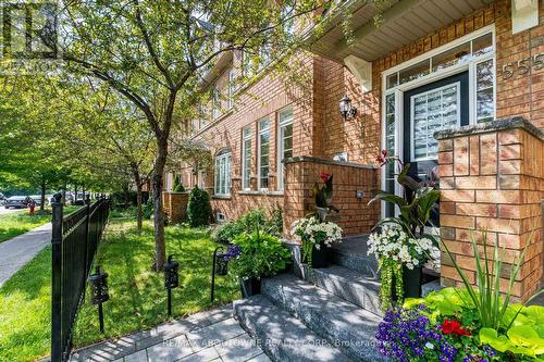 5550 Tenth Line W, Mississauga, ON - Outdoor