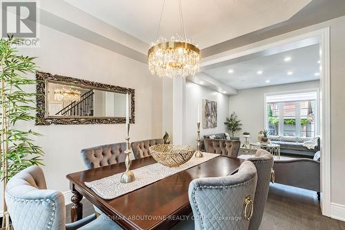 5550 Tenth Line W, Mississauga, ON - Indoor Photo Showing Dining Room