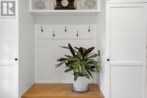 2 Jameson Drive, Hamilton, ON - Indoor Photo Showing Other Room