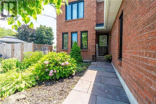 54 Selkirk Street, Caledonia, ON - Outdoor