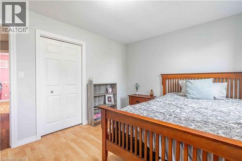 54 Selkirk Street, Caledonia, ON - Indoor Photo Showing Bedroom