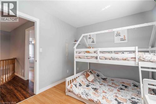54 Selkirk Street, Caledonia, ON - Indoor Photo Showing Bedroom