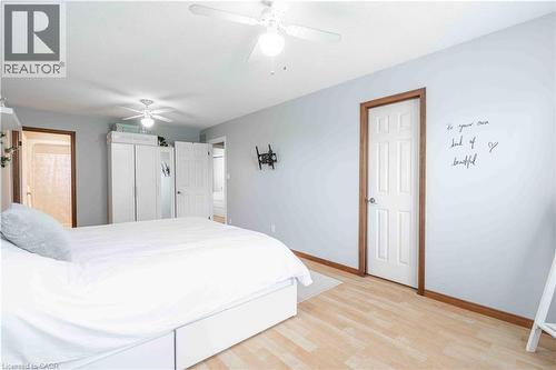 54 Selkirk Street, Caledonia, ON - Indoor Photo Showing Bedroom