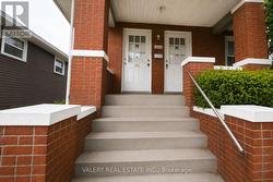 2 - 1264 ELSMERE AVE AVENUE Windsor, ON N8X 4G5