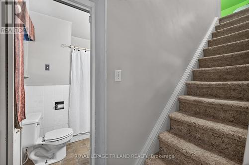 11 Maple Street E, Aylmer, ON - Indoor