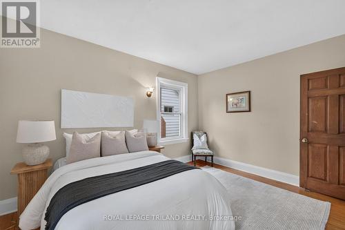 11 Maple Street E, Aylmer, ON - Indoor Photo Showing Bedroom
