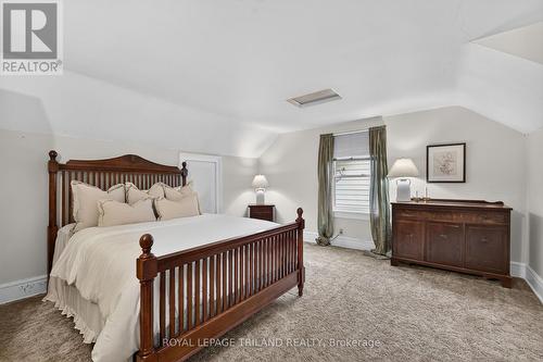 11 Maple Street E, Aylmer, ON - Indoor Photo Showing Bedroom