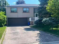 128 MARLA COURT Richmond Hill, ON L4C 4R9