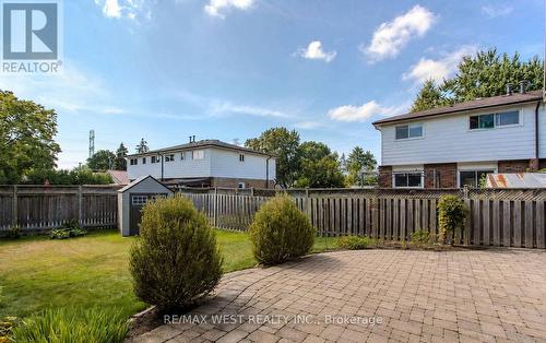 1254 Treeland Street, Burlington, ON - Outdoor
