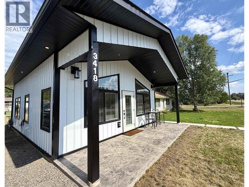 3418 RAILWAY AVENUE  Smithers, BC V0J 2N0