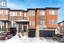 63 - 30 TIMES SQUARE BOULEVARD Hamilton, ON L8J 0M1