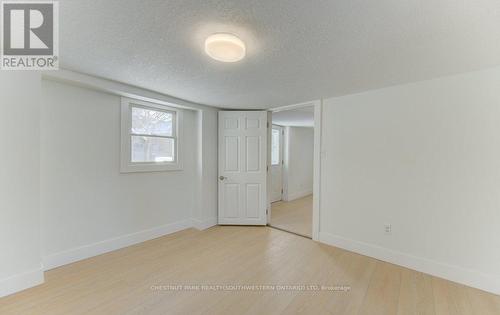 190 Lancaster Street E, Kitchener, ON - Indoor Photo Showing Other Room