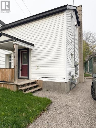 190 Lancaster Street E, Kitchener, ON - Outdoor
