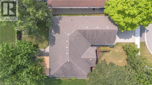 Asphalt shingle roof with multiple gables - 65 Thistlemoor Drive, Caledonia, ON - Outdoor