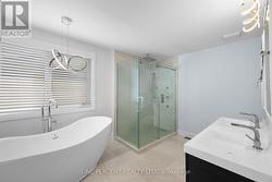 Ensuite - 