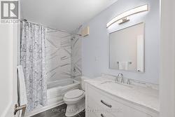 Main Bathroom - 