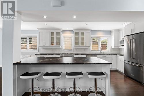 Kitchen - 8 Rastila Crescent, Ottawa, ON - Indoor Photo Showing Kitchen With Stainless Steel Kitchen With Upgraded Kitchen