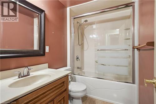 90 Halifax Drive, Kitchener, ON - Indoor Photo Showing Bathroom