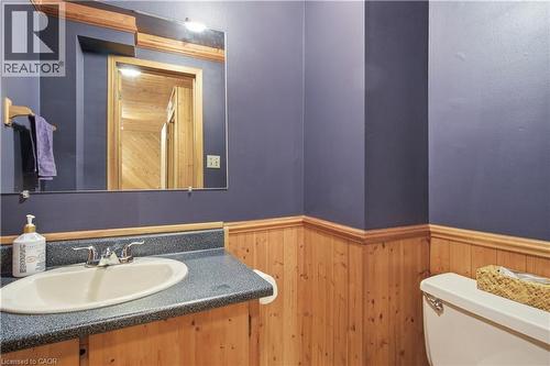 90 Halifax Drive, Kitchener, ON - Indoor Photo Showing Bathroom