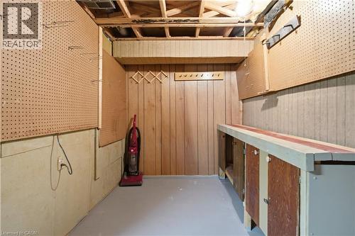 90 Halifax Drive, Kitchener, ON - Indoor