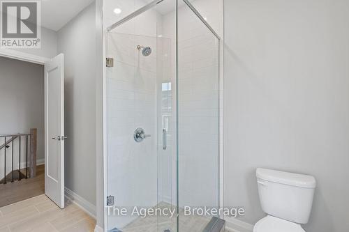 39 - 2054 Peninsula Road, Muskoka Lakes (Medora), ON - Indoor Photo Showing Bathroom