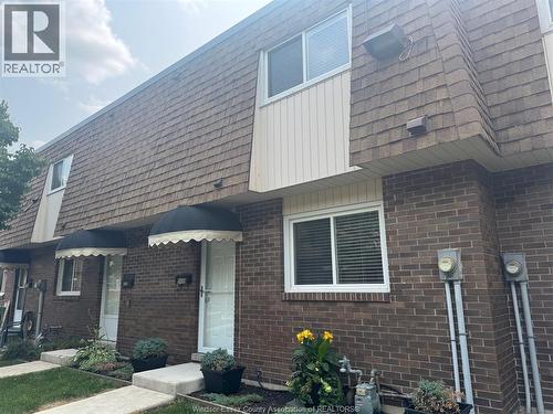 5458 LASSALINE AVENUE  Windsor, ON N8T 1A8
