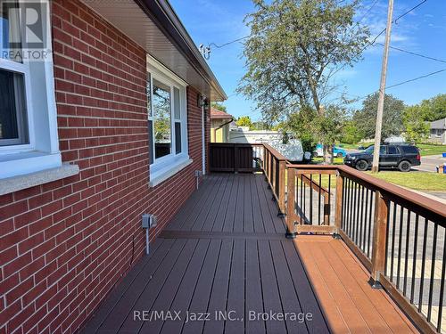 UNIT 1 - 751 PHILLIP MURRAY AVENUE , Oshawa (Lakeview), Ontario L1J 1J2 2