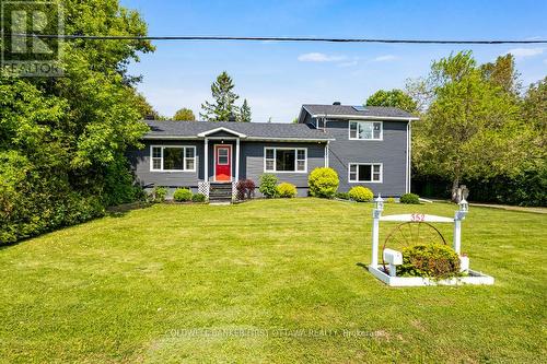352 HIGHWAY 15  Rideau Lakes, ON K7A 0E5