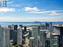 5701 - 3 CONCORD CITYPLACE WAY Toronto, ON M5V 0X4