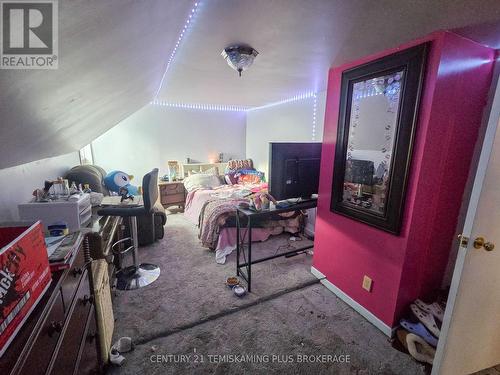 311096 Highway 571, Armstrong (Earlton), ON - Indoor Photo Showing Bedroom