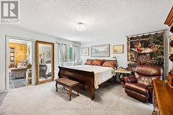 Primary Bedroom - 