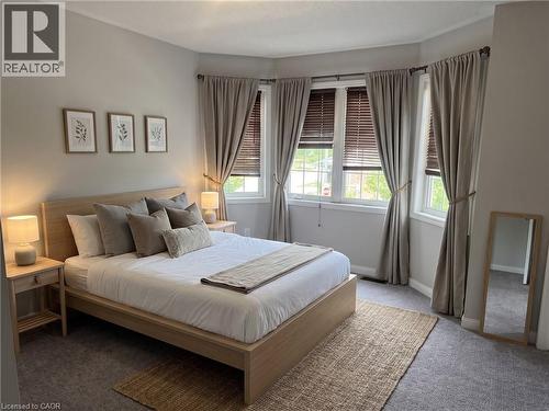 8 Baggs Crescent, Cambridge, ON - Indoor Photo Showing Bedroom