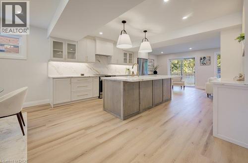 34 Moore Avenue N, Waterloo, ON - Indoor Photo Showing Kitchen With Upgraded Kitchen