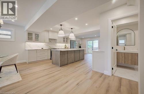 34 Moore Avenue N, Waterloo, ON - Indoor Photo Showing Kitchen