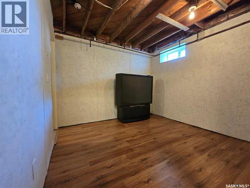 223 9Th Street, Weyburn, SK - Indoor Photo Showing Basement