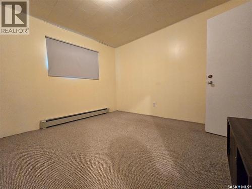 223 9Th Street, Weyburn, SK - Indoor Photo Showing Other Room