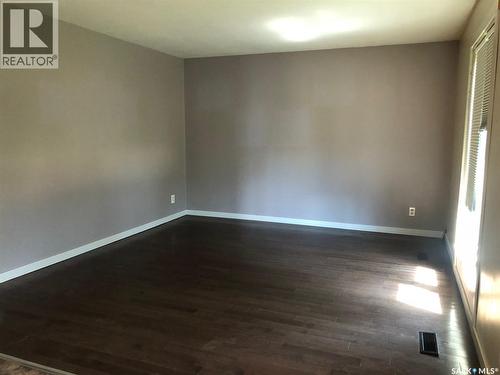 303 6Th Avenue, Invermay, SK - Indoor Photo Showing Other Room