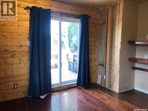 303 6Th Avenue, Invermay, SK - Indoor Photo Showing Other Room