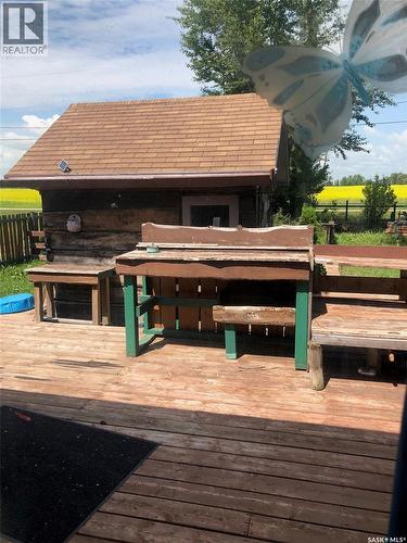 303 6Th Avenue, Invermay, SK - Outdoor With Deck Patio Veranda