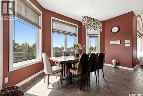 2423 Linner Bay, Regina, SK - Indoor Photo Showing Dining Room