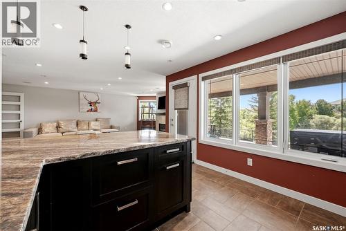 2423 Linner Bay, Regina, SK - Indoor