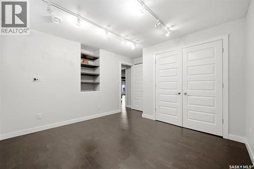 2423 Linner Bay, Regina, SK - Indoor Photo Showing Other Room