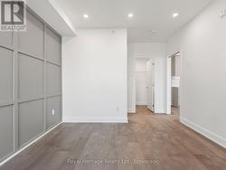 Primary bedroom & closet - 