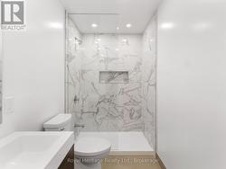 Ensuite bathroom - 
