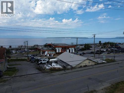 4426 Westview Ave, Powell River, BC 