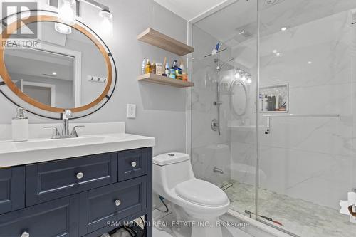 920 Clark Boulevard, Milton, ON - Indoor Photo Showing Bathroom