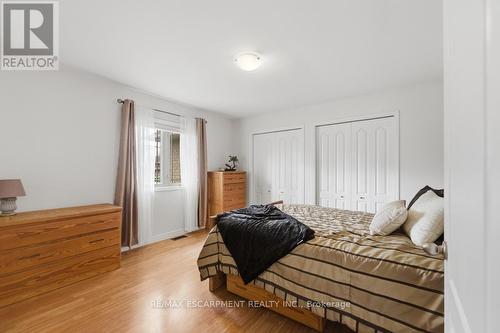 80 Lister Avenue, Hamilton, ON - Indoor Photo Showing Bedroom