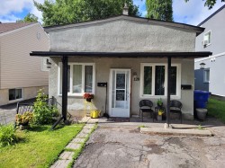 128 Rue Sherbrooke Gatineau (Hull), QC J8Y 2L3