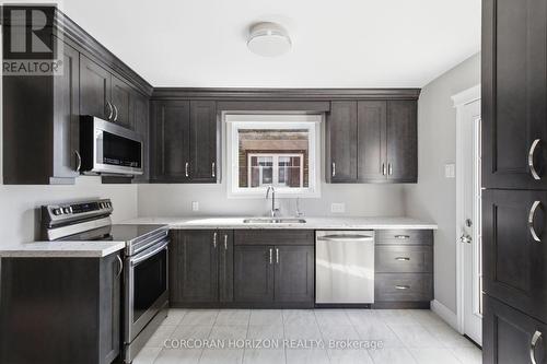 281 Guelph Street, Kitchener, ON - Indoor Photo Showing Kitchen